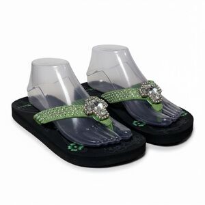 Women’s Green Mountain West Flip Flop Size 9 Black/Green